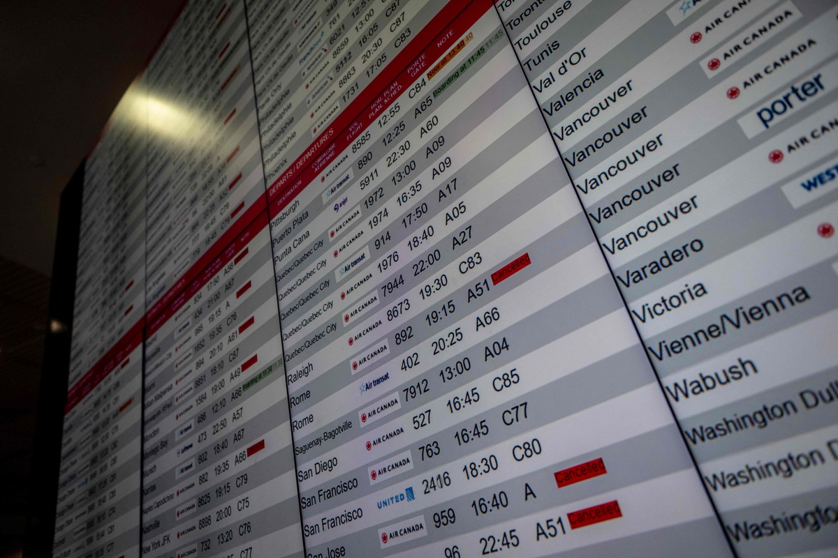 air canada strike agents strike new